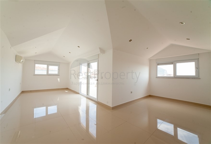 Пентхаус 3+1 рядом с знаменитым пляжем Клеопатра