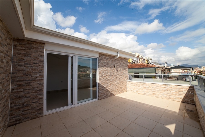 Пентхаус 3+1 рядом с знаменитым пляжем Клеопатра