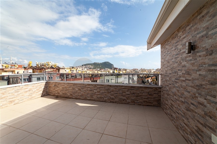 Пентхаус 3+1 рядом с знаменитым пляжем Клеопатра