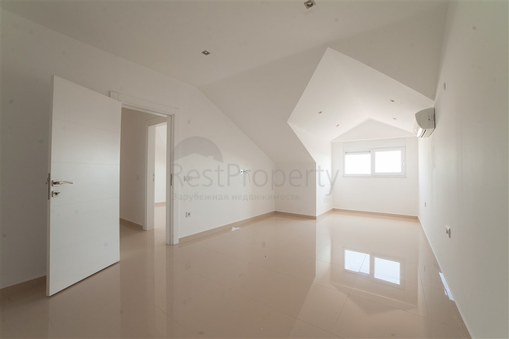 Пентхаус 3+1 рядом с знаменитым пляжем Клеопатра