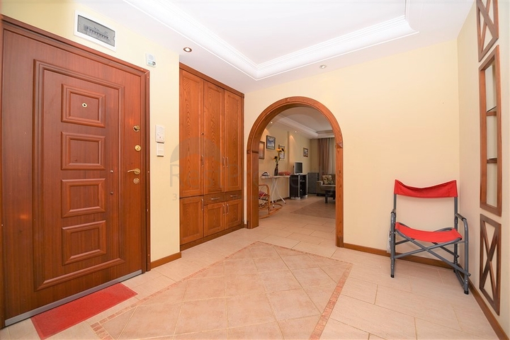 Квартира на первой береговой линии по невероятной цене