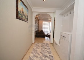 Трехкомнатные апартаменты в новом районе Демирташ