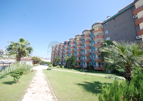 Трехкомнатные апартаменты в новом районе Демирташ