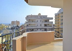 Просторная трёхкомнатная квартира с удобной планировкой