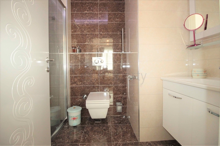 Трехкомнатная квартира с видом на море