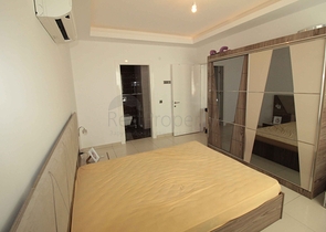 Трехкомнатная квартира с видом на море