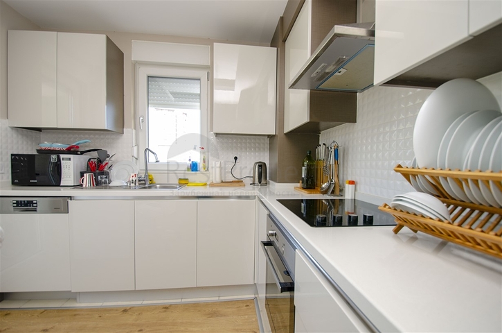 Двухкомнатная квартира с мебелью рядом с Боачай каналом