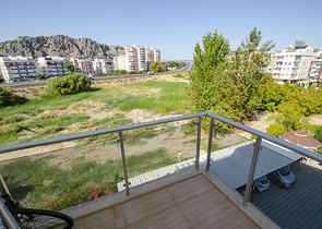 Двухкомнатная квартира с мебелью рядом с Боачай каналом