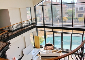 Люкс вилла 9+1 с садом в районе Дошемеальты Анталья