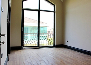 Люкс вилла 9+1 с садом в районе Дошемеальты Анталья