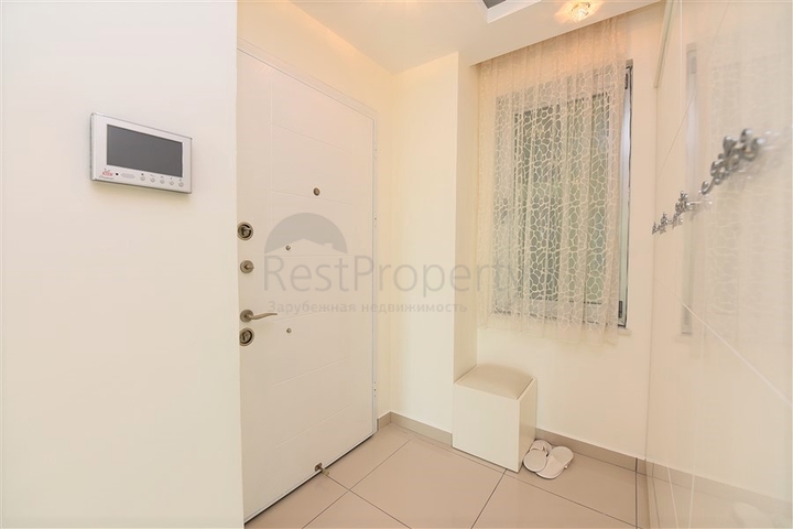 Ваш кусочек рая на первой береговой линии с видом на море