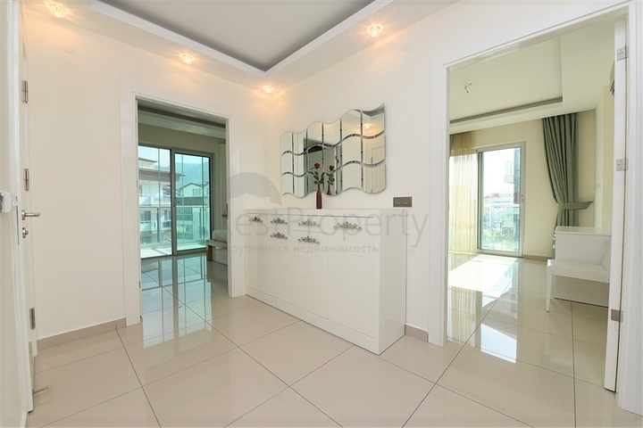 Ваш кусочек рая на первой береговой линии с видом на море