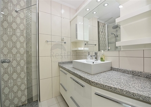 Ваш кусочек рая на первой береговой линии с видом на море