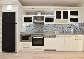 Ваш кусочек рая на первой береговой линии с видом на море