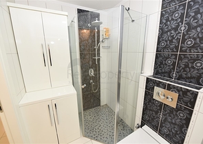 Ваш кусочек рая на первой береговой линии с видом на море