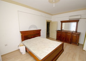 Отдельностоящая вилла 3+1 с мебелью в Гейнюке Кемере 