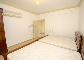 Отдельностоящая вилла 3+1 с мебелью в Гейнюке Кемере 