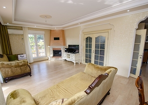 Отдельностоящая вилла 3+1 с мебелью в Гейнюке Кемере 