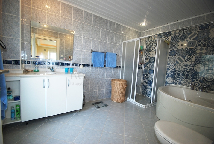 Дуплекс с мебелью и видом на море в Каргыджаке