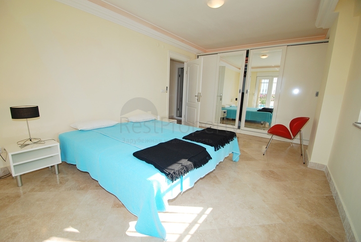 Дуплекс с мебелью и видом на море в Каргыджаке