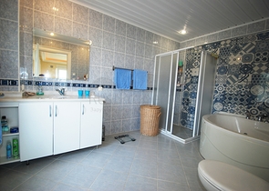 Дуплекс с мебелью и видом на море в Каргыджаке