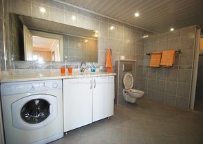 Дуплекс с мебелью и видом на море в Каргыджаке