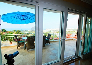 Дуплекс с мебелью и видом на море в Каргыджаке