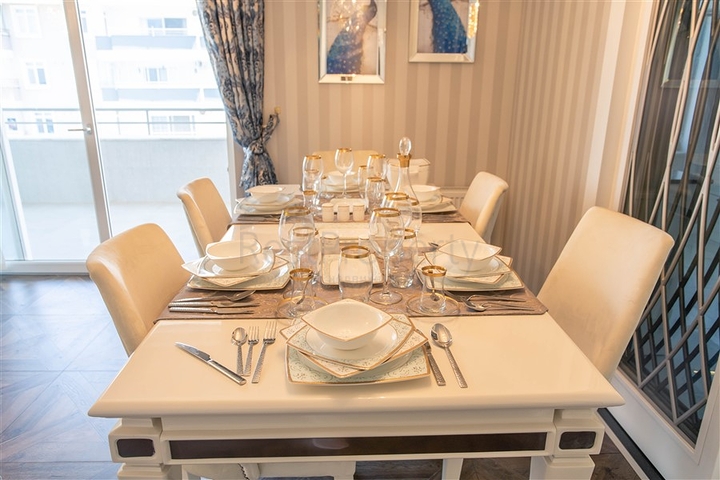 Шикарный пентхаус на первой береговой линии