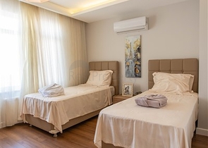 Шикарный пентхаус на первой береговой линии