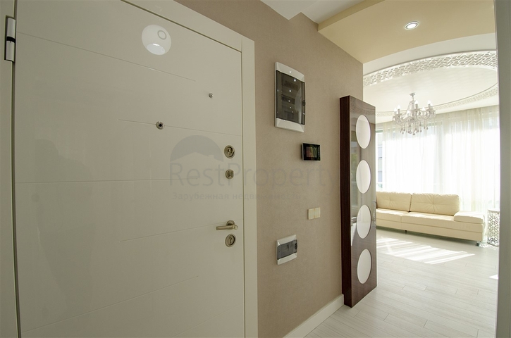 Элитная квартира 1+1 с мебелью в 150 м от моря и реки Боачай