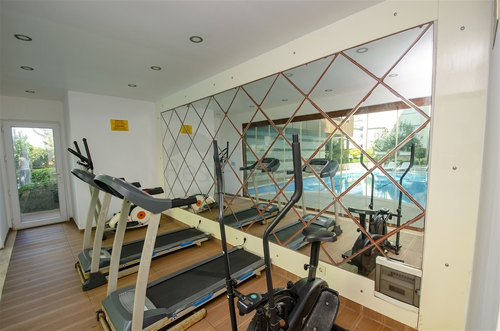 Элитная квартира 1+1 с мебелью в 150 м от моря и реки Боачай