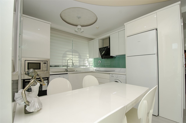 Элитная квартира 1+1 с мебелью в 150 м от моря и реки Боачай