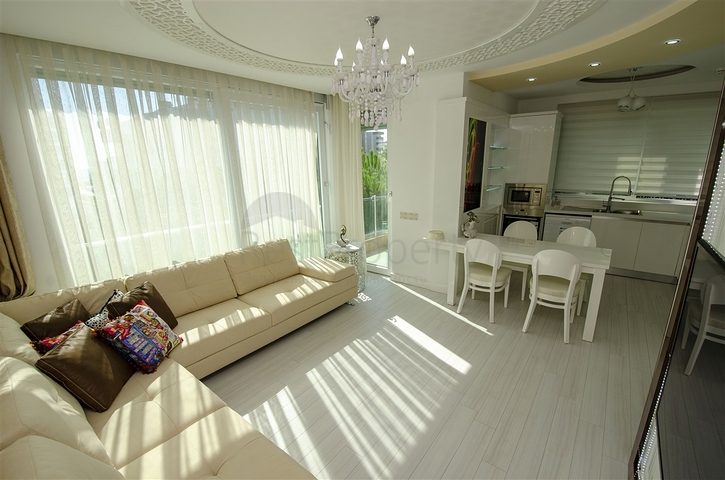 Элитная квартира 1+1 с мебелью в 150 м от моря и реки Боачай