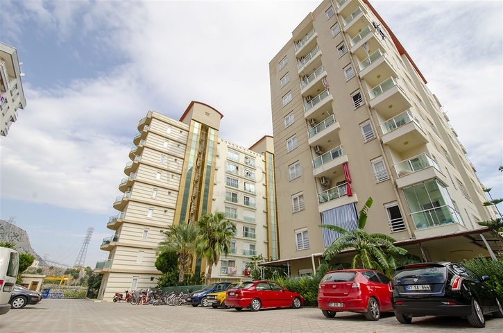 Квартира 1+1 с мебелью рядом с русской школой в Анталии