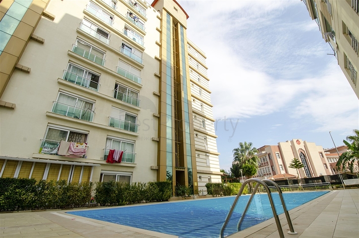 Квартира 1+1 с мебелью рядом с русской школой в Анталии