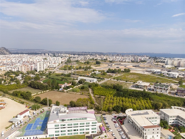 Квартира 1+1 с мебелью рядом с русской школой в Анталии