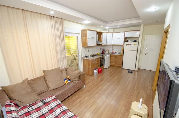 Квартира 1+1 с мебелью рядом с русской школой в Анталии