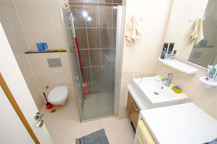 Квартира 1+1 с мебелью рядом с русской школой в Анталии