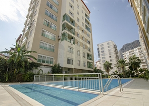 Квартира 1+1 с мебелью рядом с русской школой в Анталии