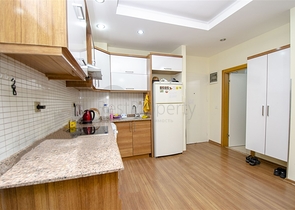 Квартира 1+1 с мебелью рядом с русской школой в Анталии