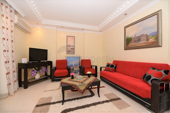 Квартира с мебелью и видом на сад в Махмутларе