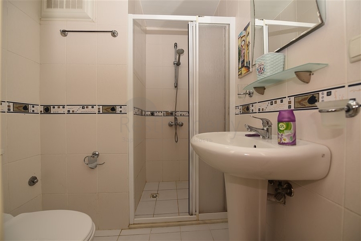 Квартира с мебелью и видом на сад в Махмутларе