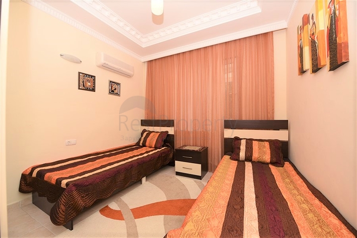 Квартира с мебелью и видом на сад в Махмутларе