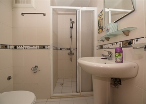 Квартира с мебелью и видом на сад в Махмутларе