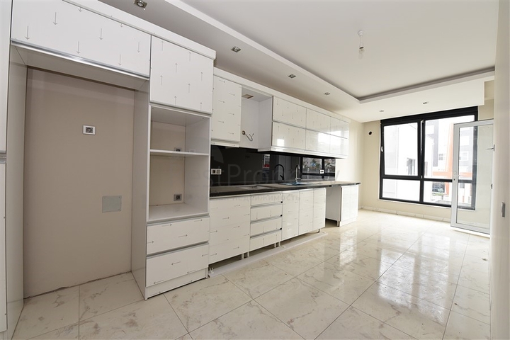 Квартира с отдельной кухней в новом комплексе