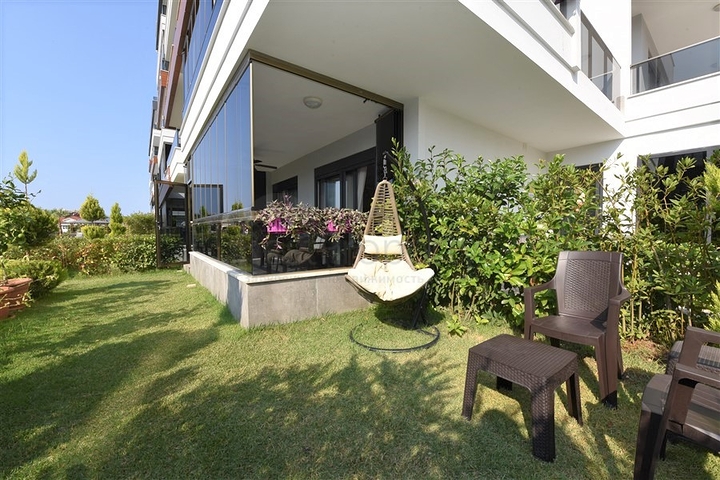 Квартира с выходом в сад в районе Аланьи Оба