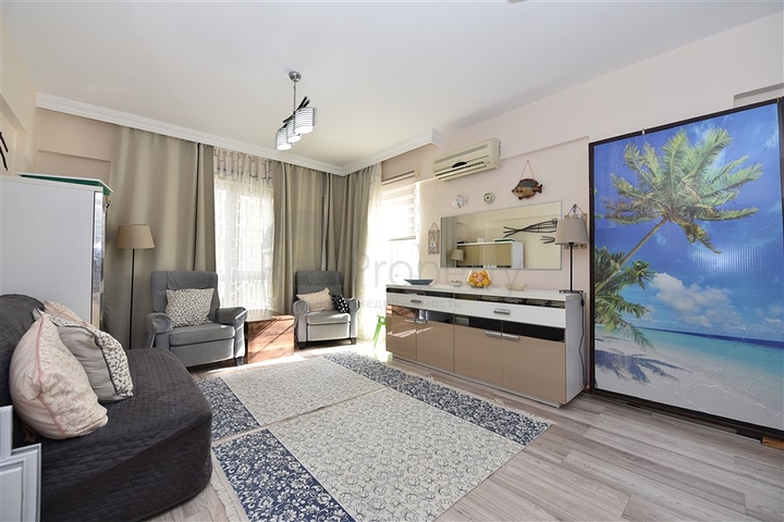 Двухкомнатная квартира в 20 метрах от моря