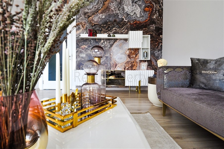 Квартира с мебелью в новом комплексе в центре Алании