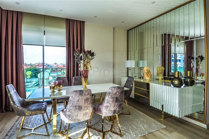 Квартира с мебелью в новом комплексе в центре Алании