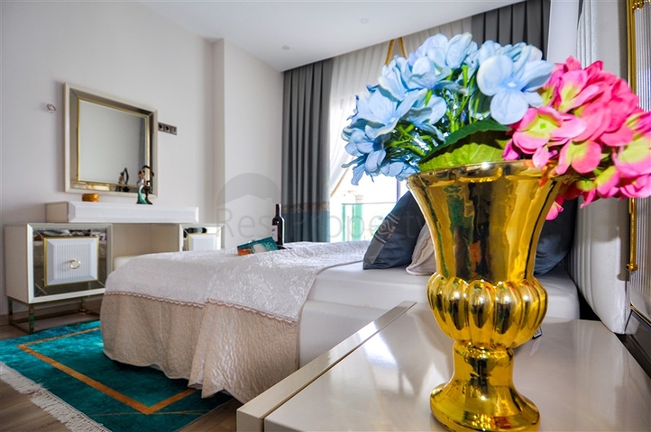 Квартира с мебелью в новом комплексе в центре Алании